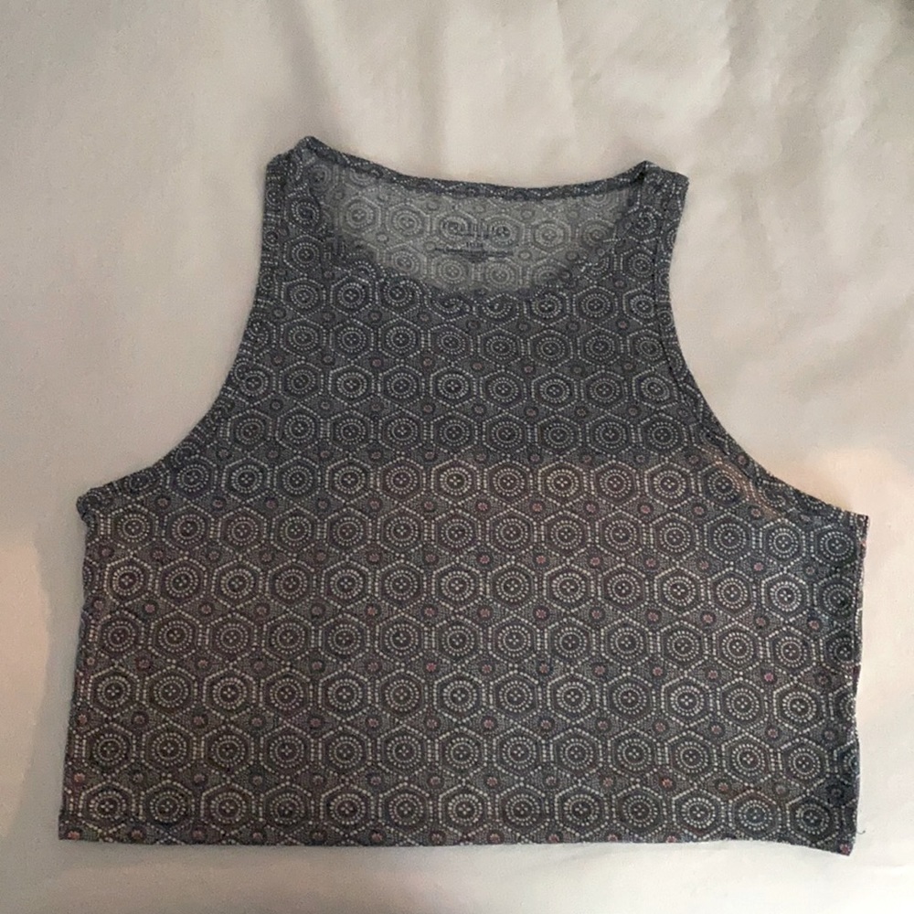 Cropped Aero tank top